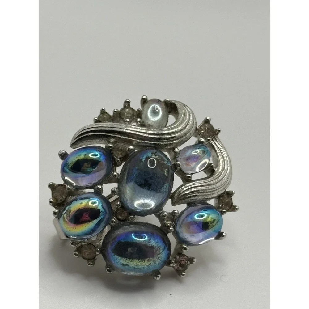 Vintage Crown Trifari Reflection Jewels of Fantasy Cabochon Clip On Earrings